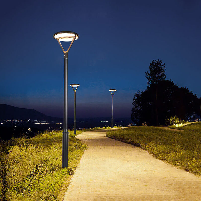 Hot Sell Decorative Gate Pillar Light Power Item Lighting Outdoor LED Solar Garden Light