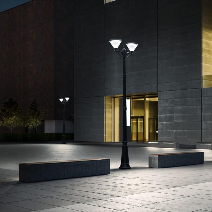 High Quality LED Pole Posts Garden Lamp Solar Pillar Lawn Light
